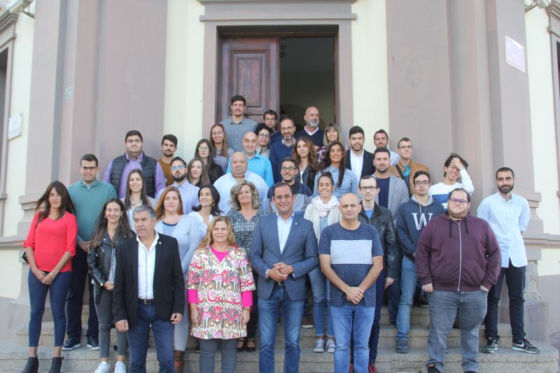 El Cabildo incorpora en sus departamentos a 33 personas