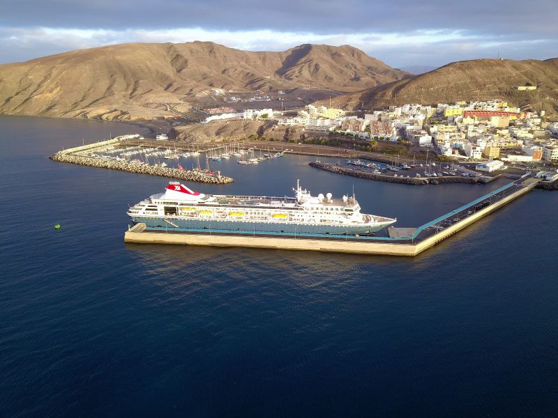 Crucero ‘Braemar’ con un millar de turistasen Gran Tarajal