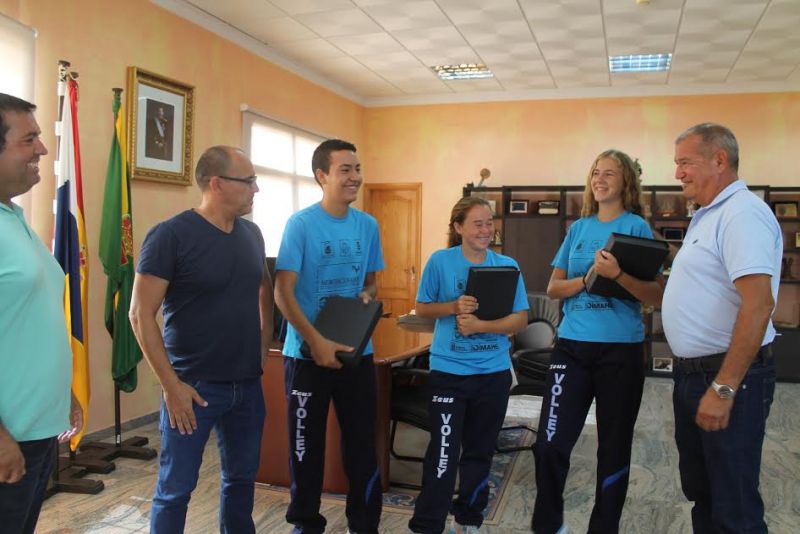 Antigua_voley_premios