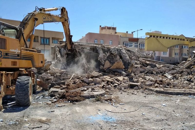 demolicion estacion de guaguas. aparcamiento