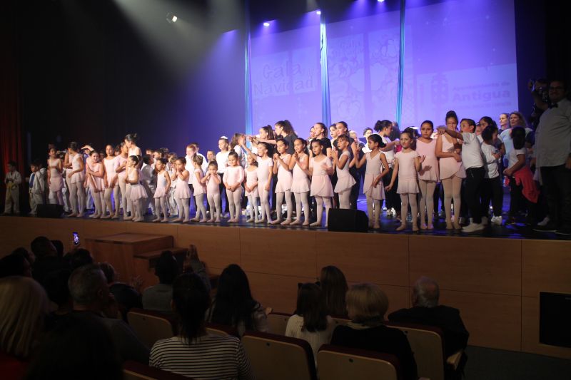 Gala navidad Deporte Educacion y Cultura de Antigua