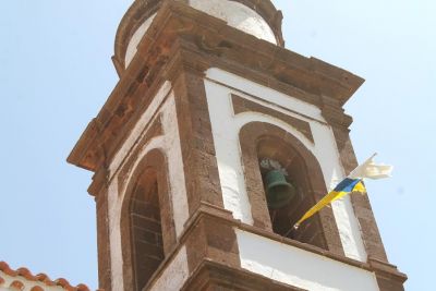 iglesia_campanario_antigua