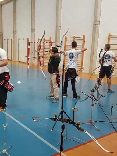 Tiro_Cristian_Cherchi_con_chaleco_negro