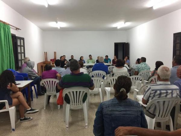 reunión_vecinos_de_juan_gopar