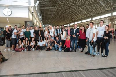 checos_aeropuerto